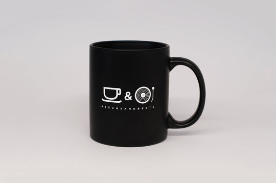 THE BEANSANDBEATS CERAMIC MUG